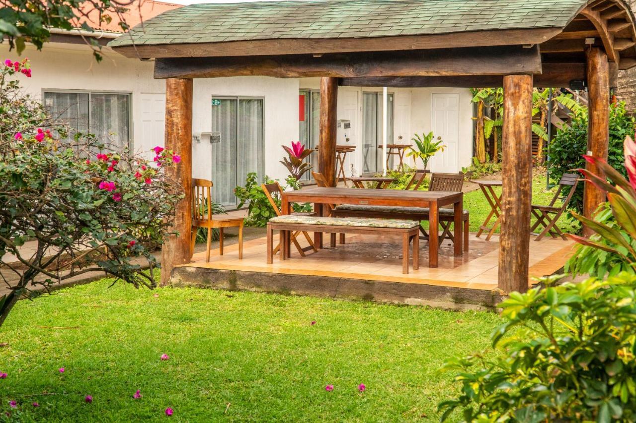 Inaki Uhi Hotel Ханга-Роа Экстерьер фото